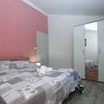 Oriana 898