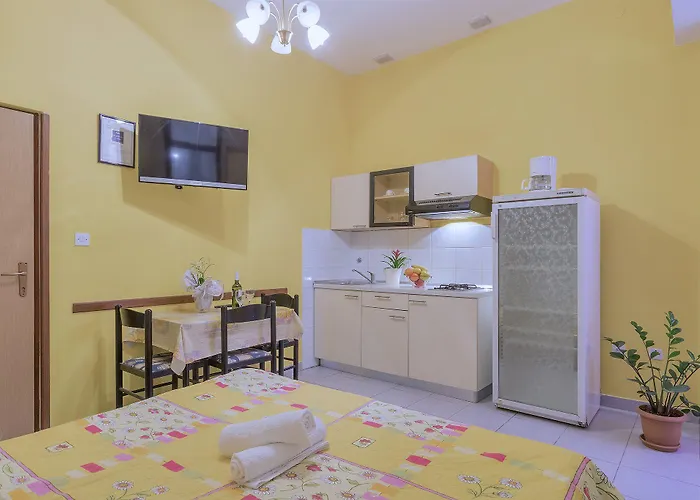 Oriana 898 Lejlighed *