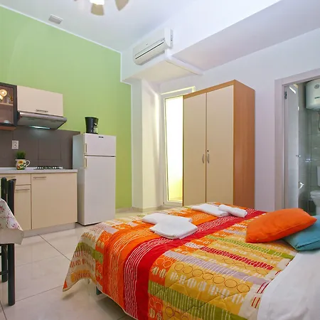 Oriana 898 Apartamento Pula