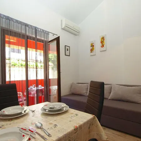 Oriana 898 Appartement *