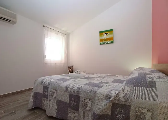 Apartman Oriana 898 *